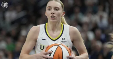 Paige Bueckers Spotlighted as Fans 