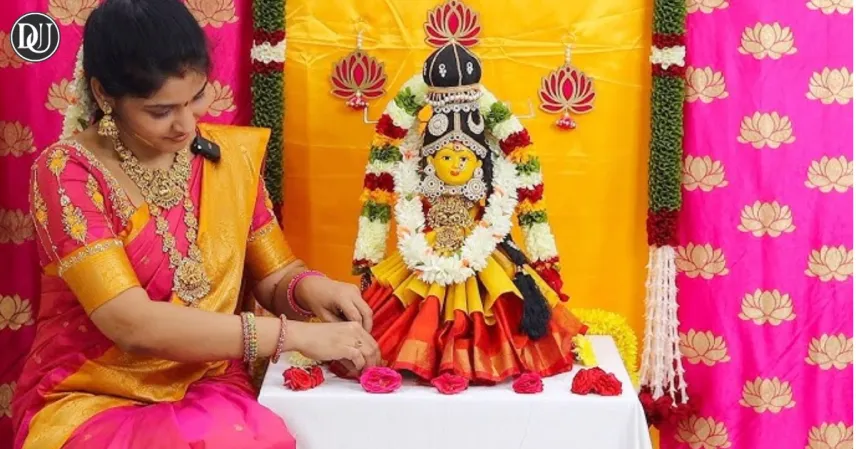 वरलक्ष्मी व्रत 2025: सही विधि से करें पूजा