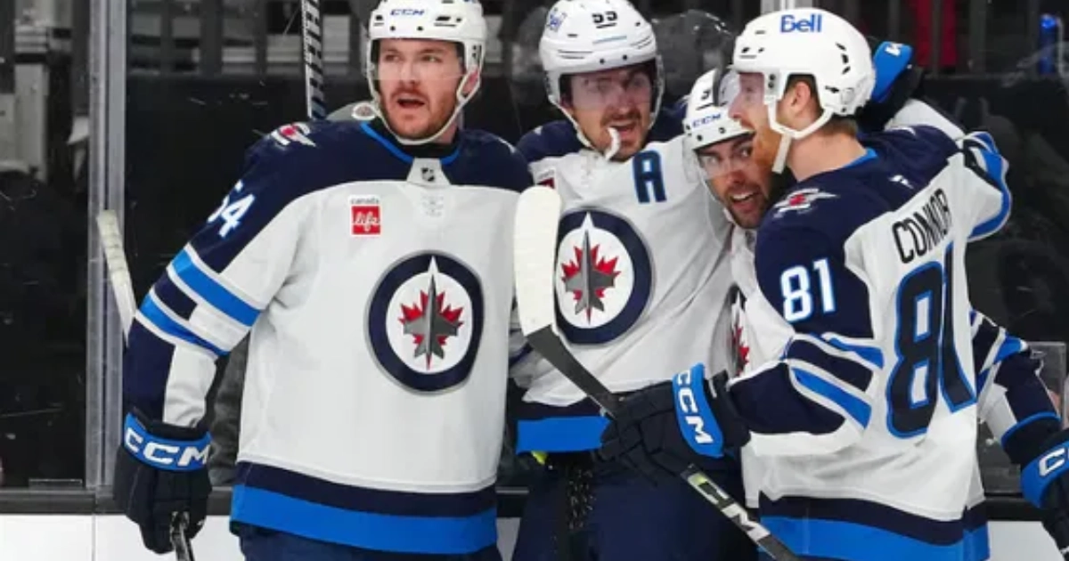 Winnipeg Jets Triumph 