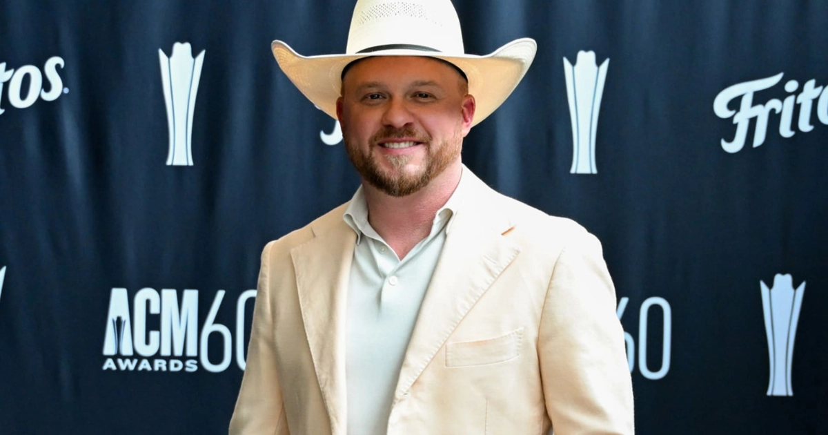 Cody Johnson's Baby Boy Reveal at 2025 ACM Awards